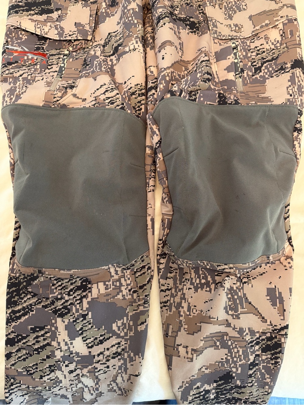 Timberline Men's Camo Cargo Pants with Removable Suspenders - Gray/Camo - Picture 5 of 13